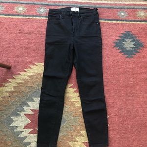 Everlane black skinny jeans